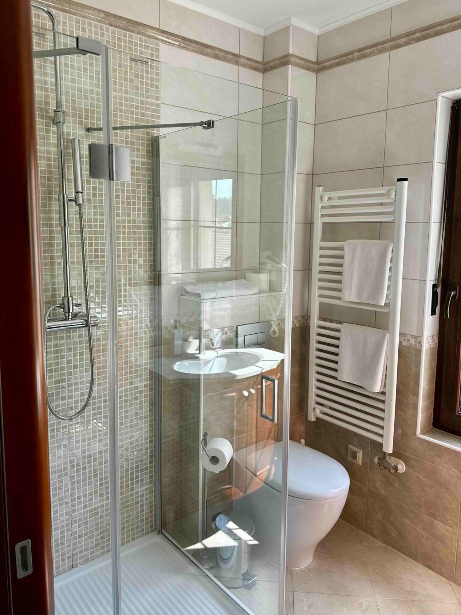 Szent Gyoergy Villa Apartmanhaz Hévíz Екстериор снимка